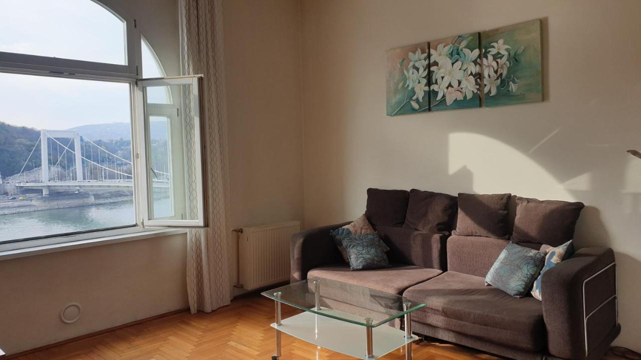 Danube View Apartment Budapest Exterior photo